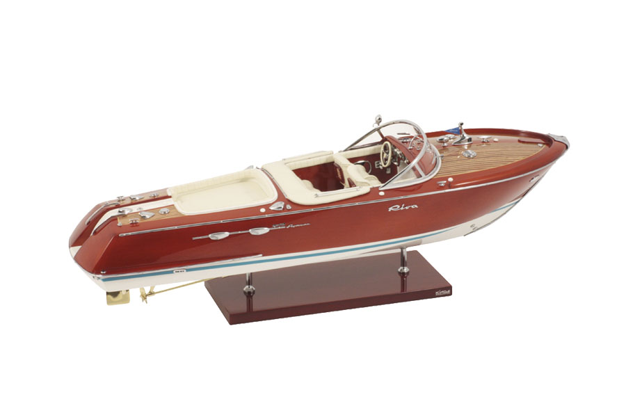 MODEL BOAT RIVA AQUARAMA SPECIAL 58cm Ivory saddlery