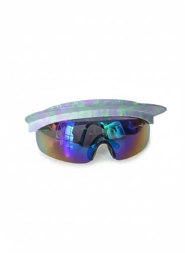 Retro Shield Visor Sunglasses Purple-Green Iridescent Lens