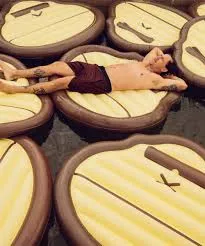[98-99916] SUN BUM Sonny Pool Float