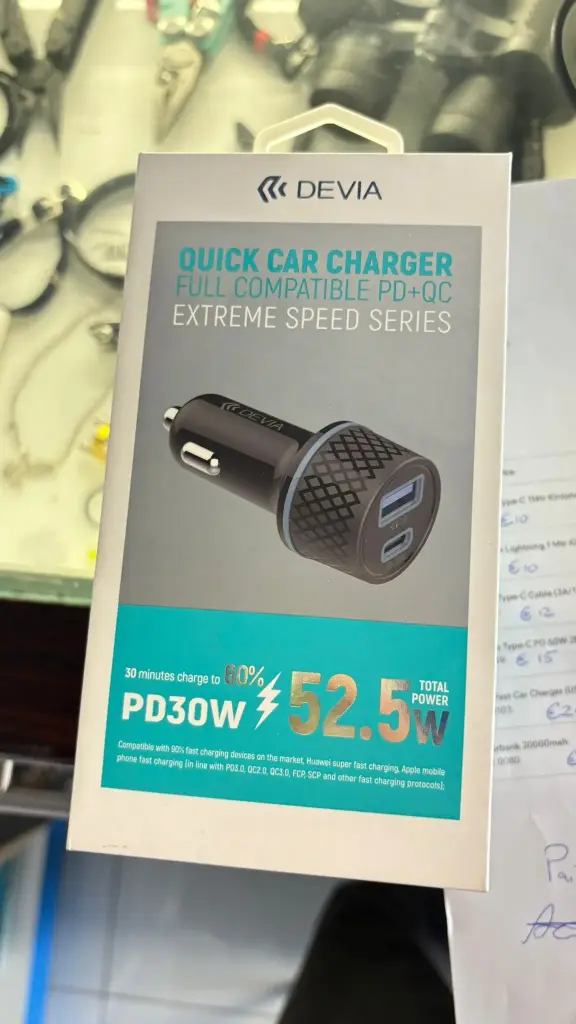[0103] Devia 52.5w Fast Car Charger (USB & Type-C)
