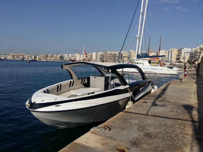 Stylish 36ft Motor Boat Charter